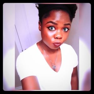 Meet your Posher, Hope